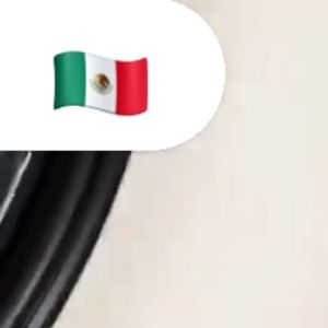 Meet your Posher, Lesly